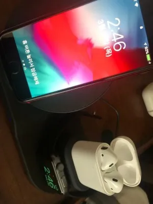 Chargeur sans fil 3 en 1 de Téléphones, Montres et Airpods