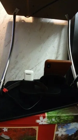 Chargeur sans fil 3 en 1 de Téléphones, Montres et Airpods