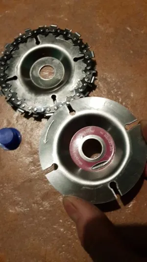 Disque meuleuse avec chaîne de 22 dents