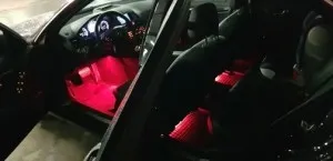 Eclairage LED Multicolore pour Intérieur de Voiture