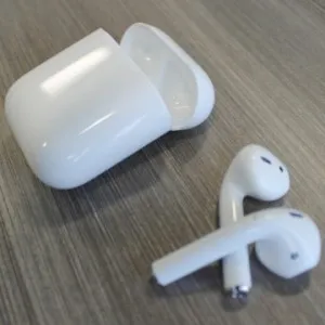Paire d'écouteurs Wireless avec boîte de charge