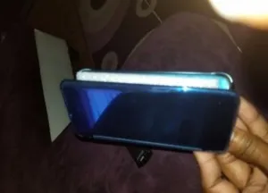 Etui Tactile 3-en-1 pour smartphone