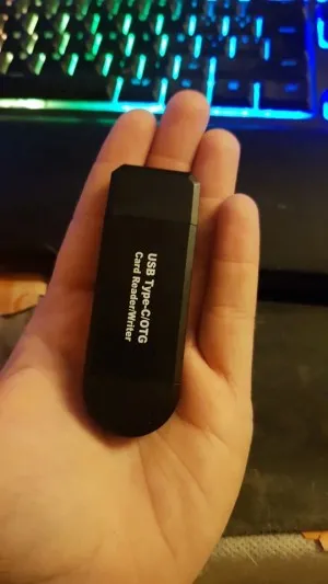 Lecteur de Carte 3-en-1 Micro USB, USB et Type C