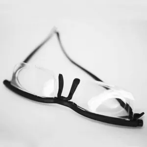 Lunettes Ajustables pour une Vue Claire