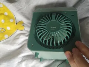 Mini Climatiseur Rechargeable à Eau