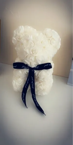 Ours en Peluche en Roses
