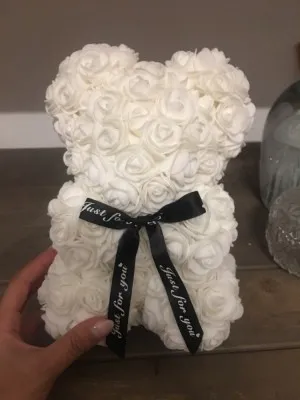 Ours en Peluche en Roses