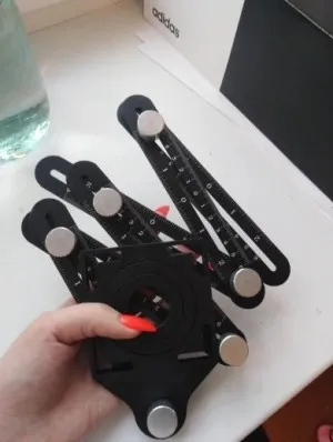 Outil De Mesure d'Angle Multilatéral