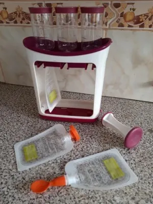 Ensemble De Pochettes D'Aliments Pour Bébé