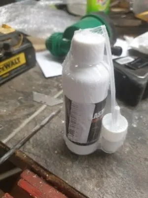 Rénovateur de plastique auto