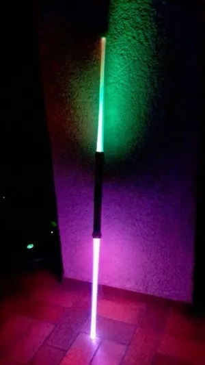 Sabres SFX à double tranchant et effets sonores !