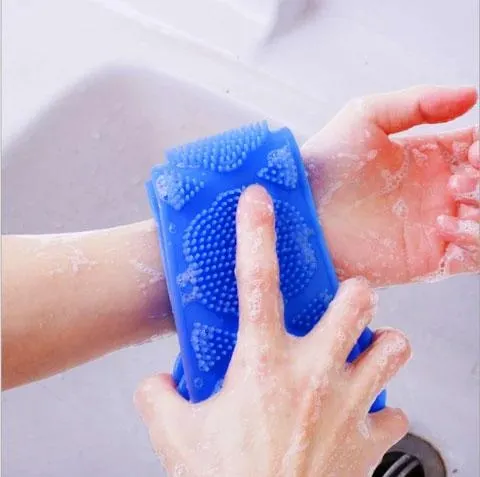 Longue Brosse de Bain Double Sens en Silicone