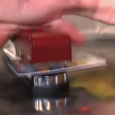 Perforatrice Médiator pour guitare
