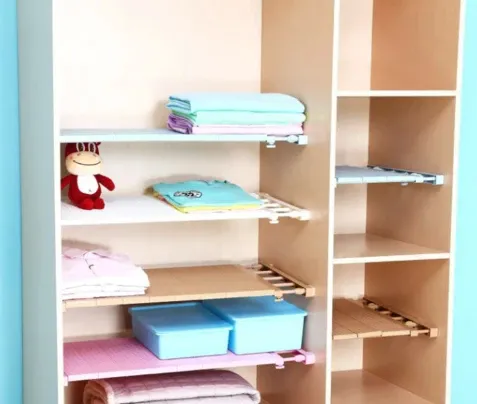 Planche de rangement ajustable