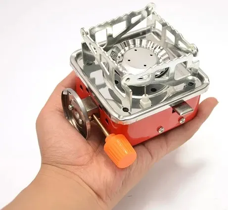 Réchauds de Camping Portable Brûleur à Gaz Pliable Ultra-léger Réchauds de Camping Portable Brûleur à Gaz Pliable Ultra-léger